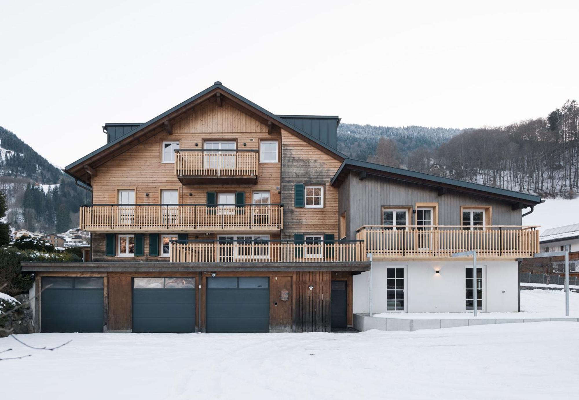 シュルンスHaus Luisa By Pferd Auf Wolkeアパートメント エクステリア 写真